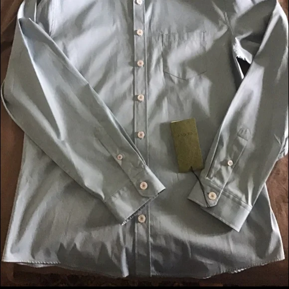 Gucci Men's Sky Blue Casual Button-Down Shirt - Picture 5 of 9
